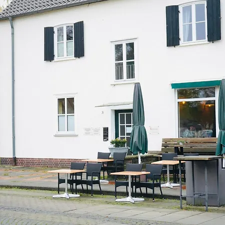 Attraktive- 4 Personen- Waschmaschine-parkplatz Lejlighed *