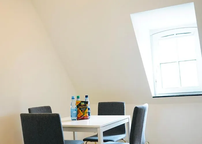Attraktive- 4 Personen- Waschmaschine-parkplatz 沃尔夫